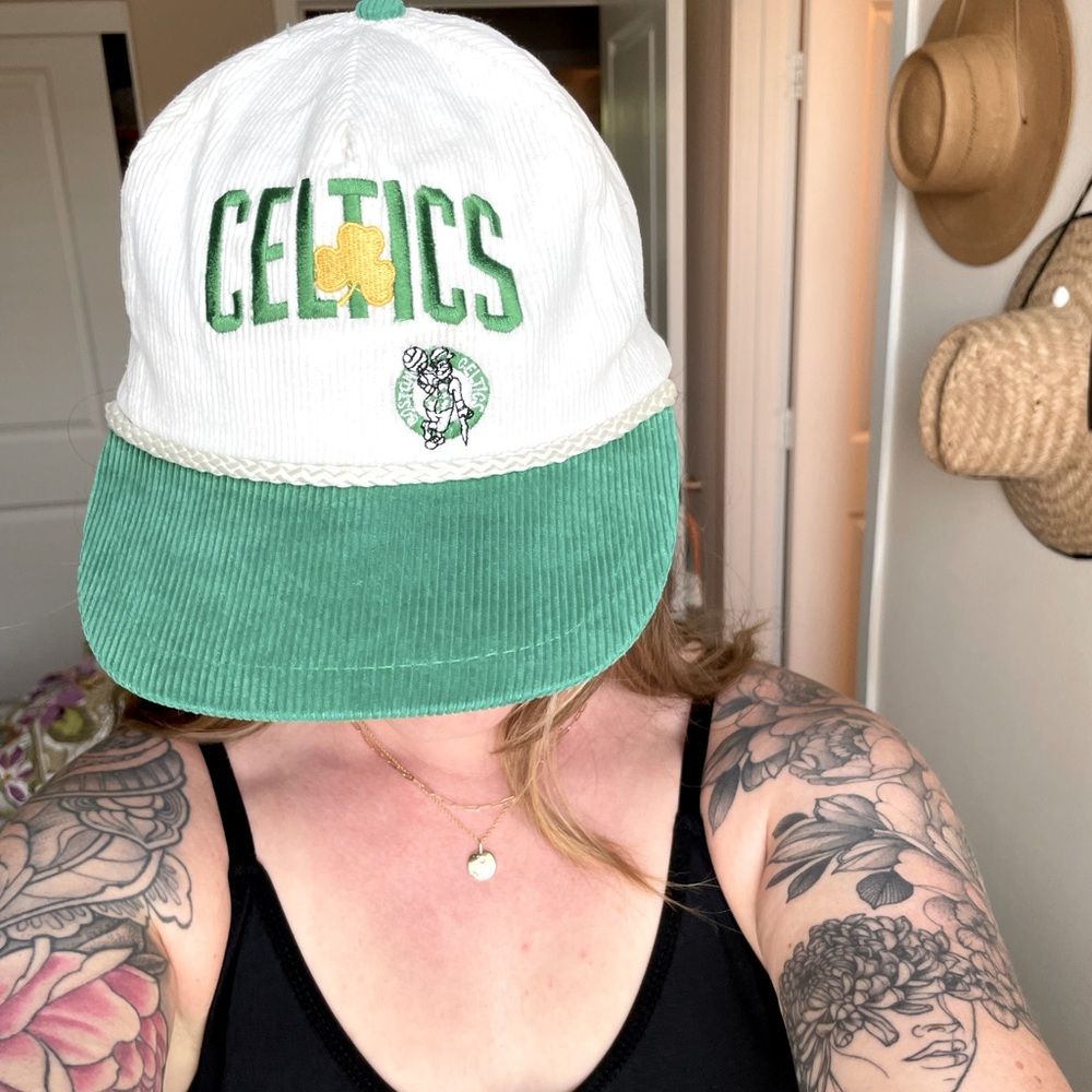 Corduroy 1980s Boston Celtics hat